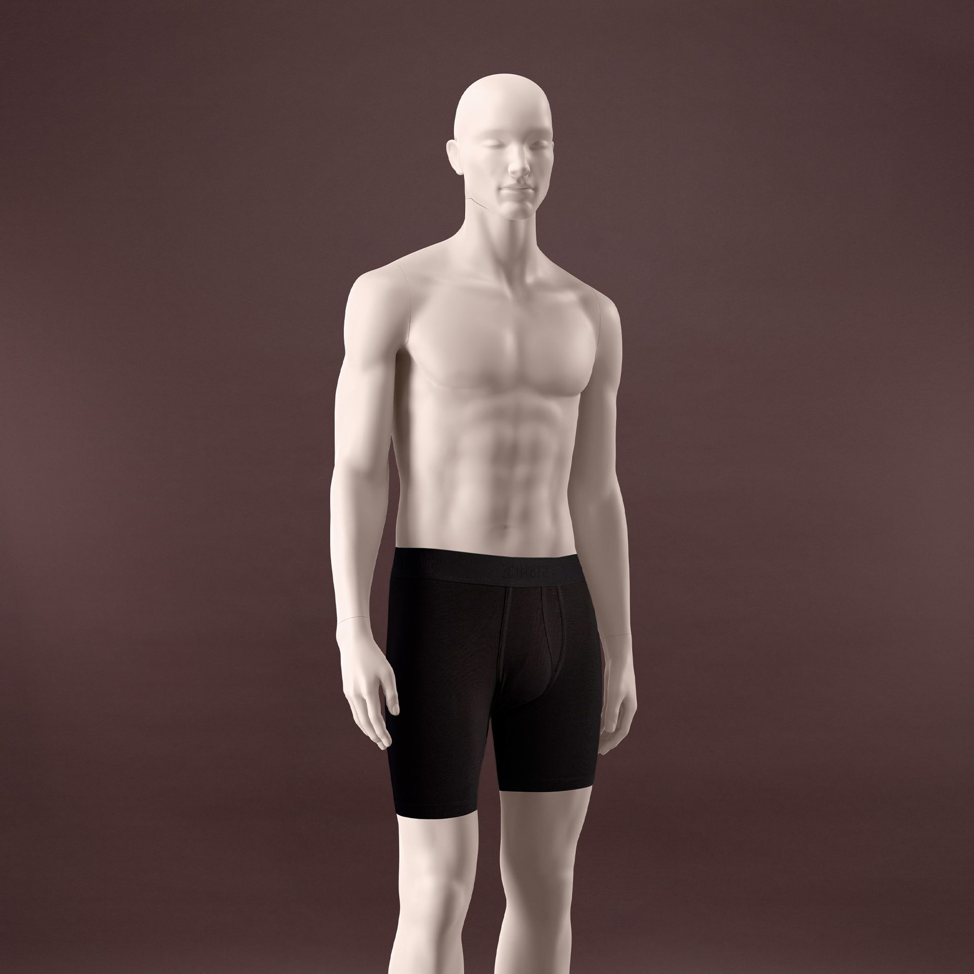 Maniquí de lencería hombre, color de piel nude, postura de pie 52