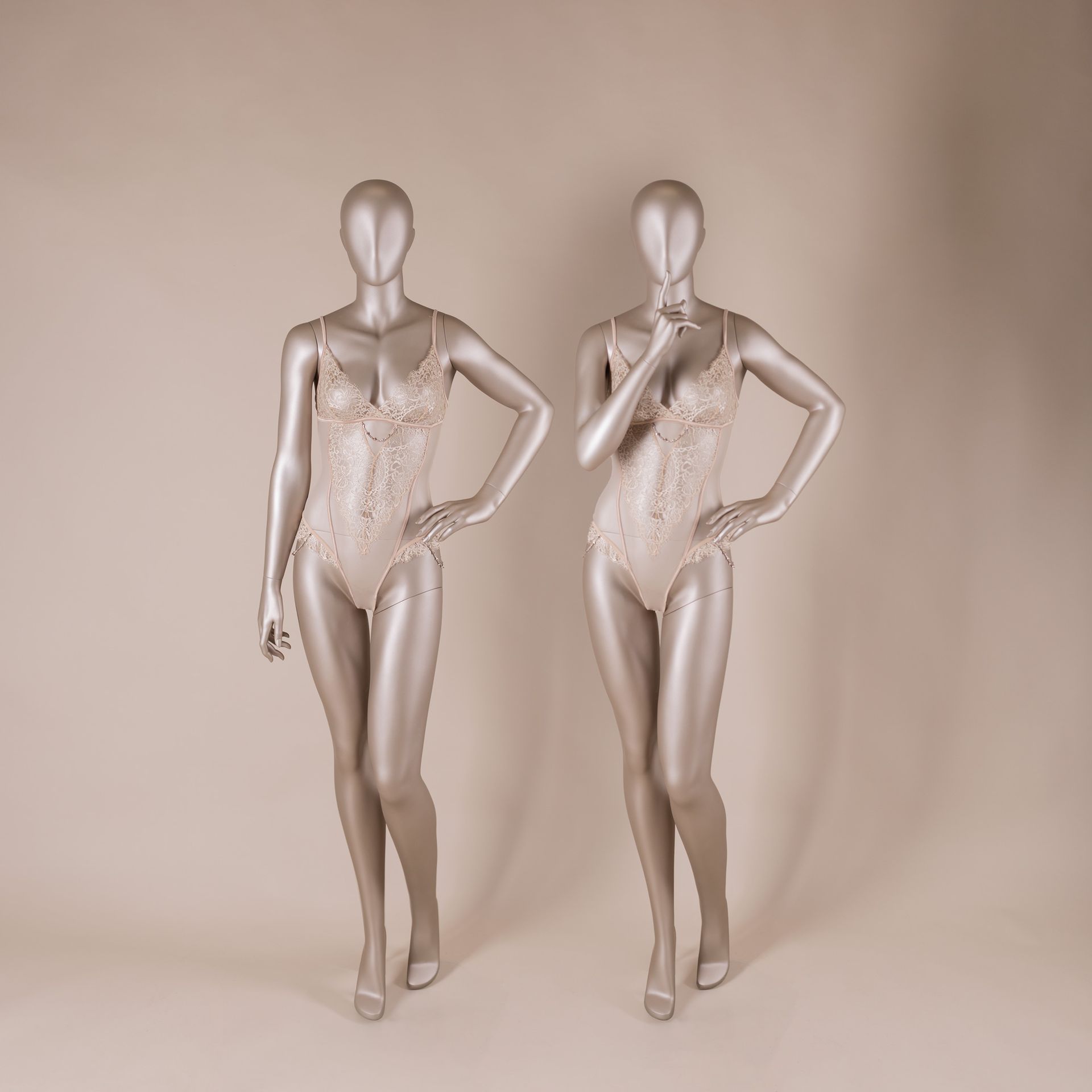 Underwear mannequin, female, B-cup, bronze metallic skin color mat, standing pose 05B